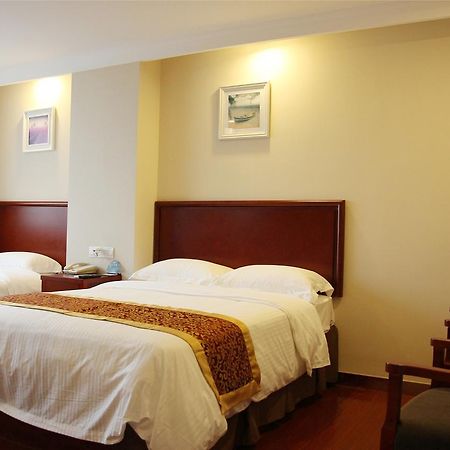 Greentree Inn Jiangsu Suzhou Kunshan High Speed Rail Station Hengshan Road Express Hotel Exterior foto