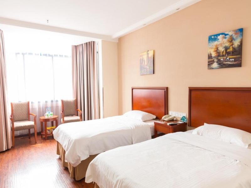 Greentree Inn Jiangsu Suzhou Kunshan High Speed Rail Station Hengshan Road Express Hotel Exterior foto