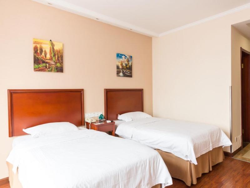 Greentree Inn Jiangsu Suzhou Kunshan High Speed Rail Station Hengshan Road Express Hotel Exterior foto