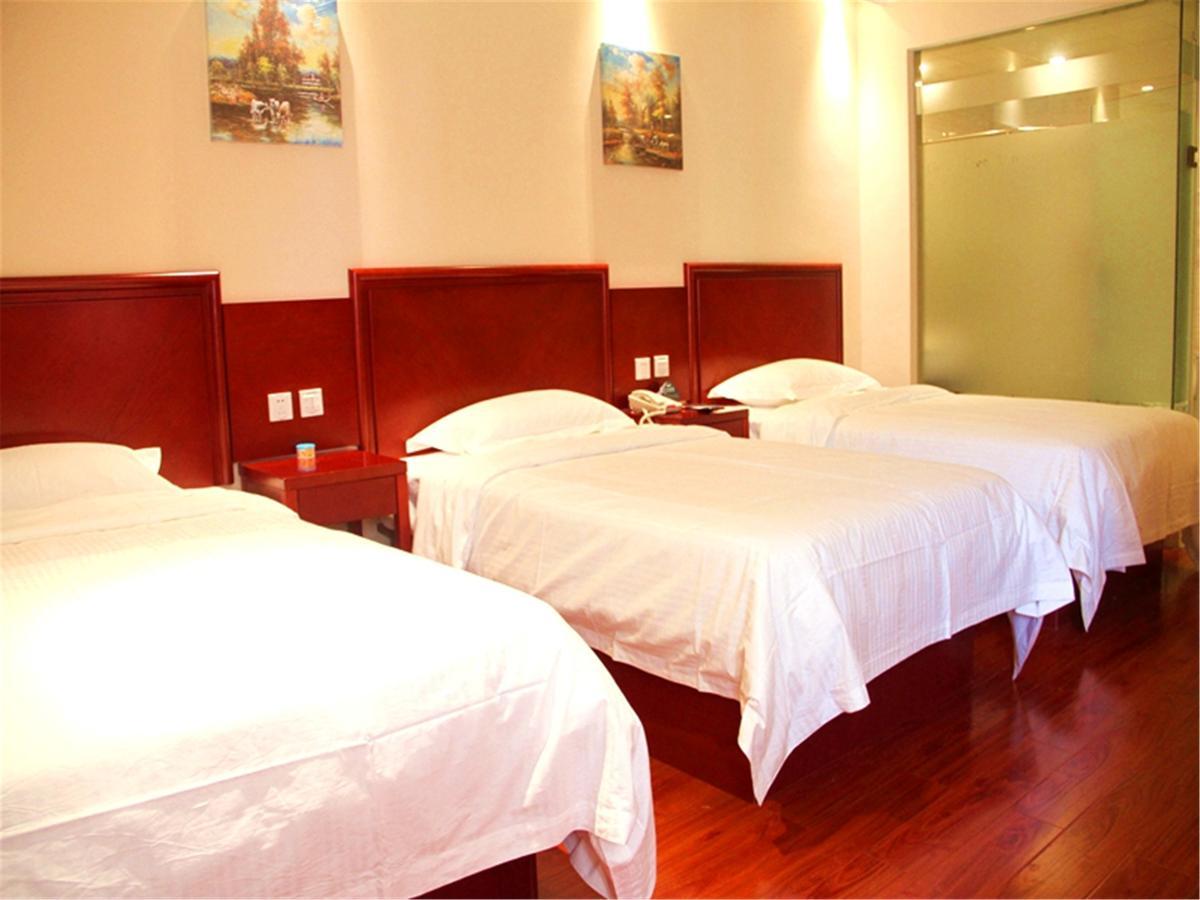 Greentree Inn Jiangsu Suzhou Kunshan High Speed Rail Station Hengshan Road Express Hotel Exterior foto
