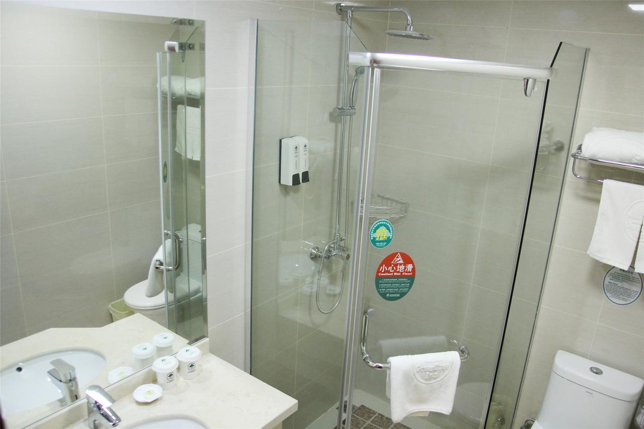 Greentree Inn Jiangsu Suzhou Kunshan High Speed Rail Station Hengshan Road Express Hotel Exterior foto
